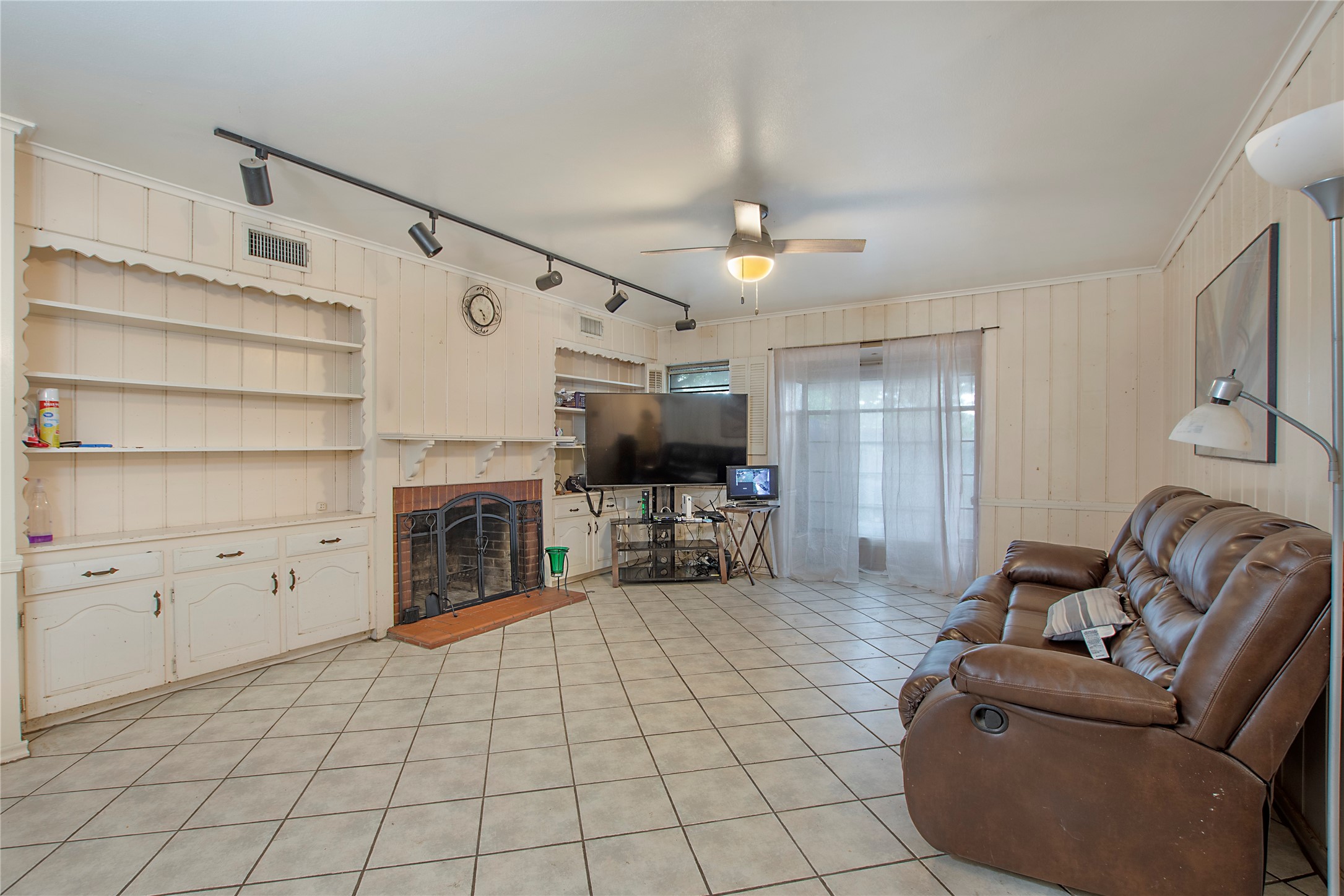 519 Green Cove Lane