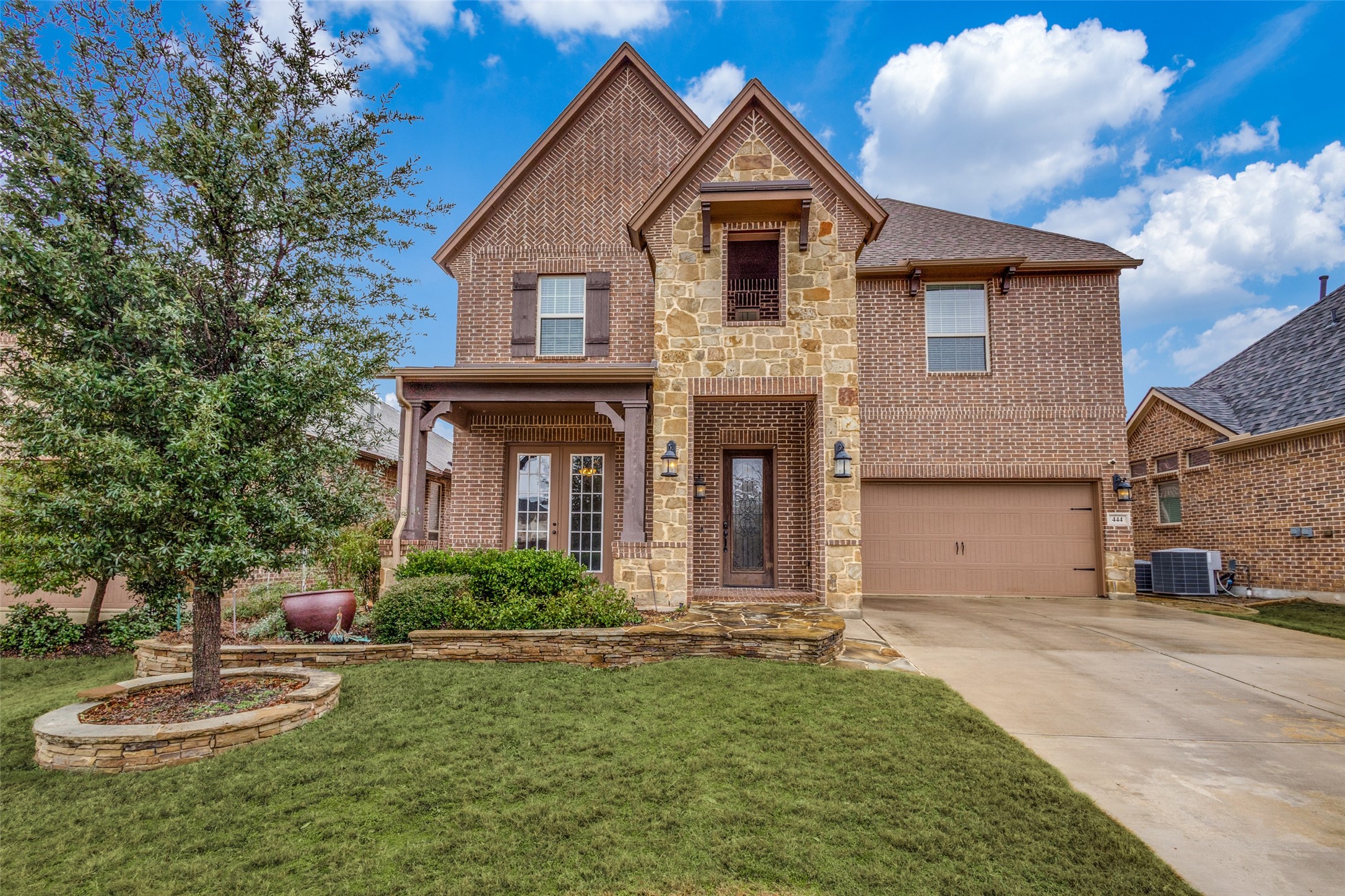 444 Chestnut Lane