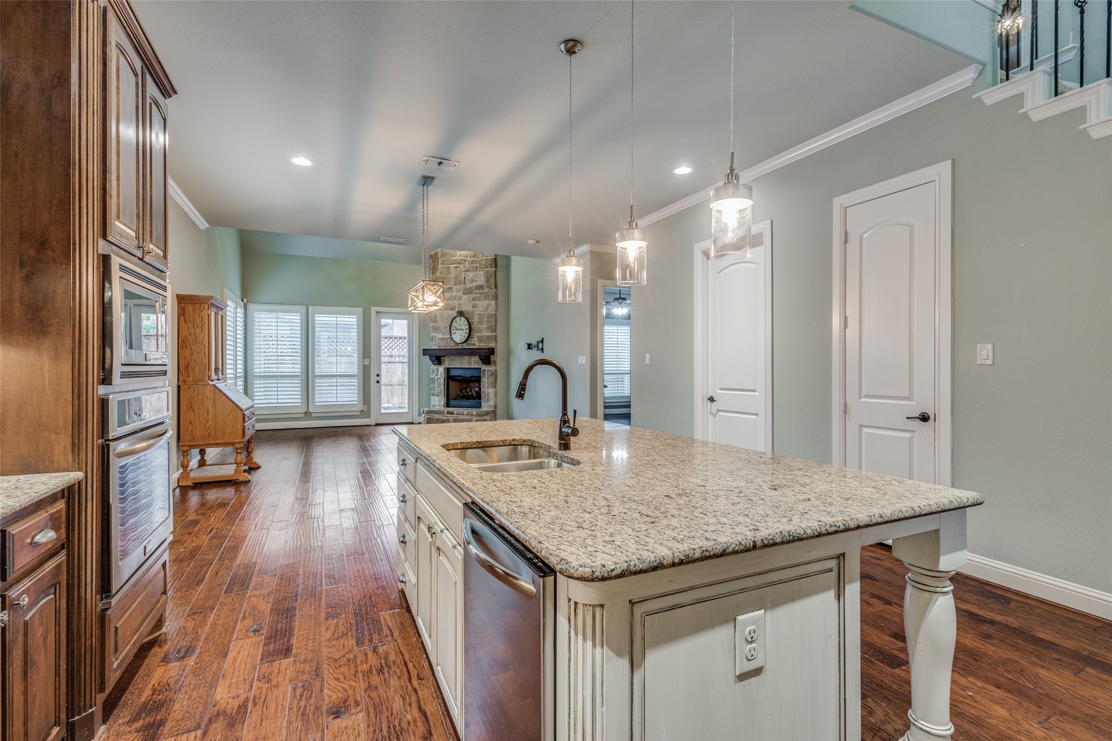 444 Chestnut Lane
