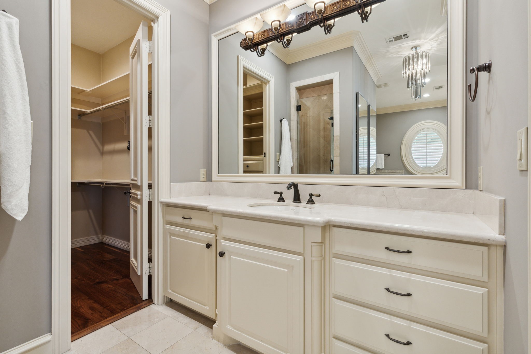 4012 Sahara Court
