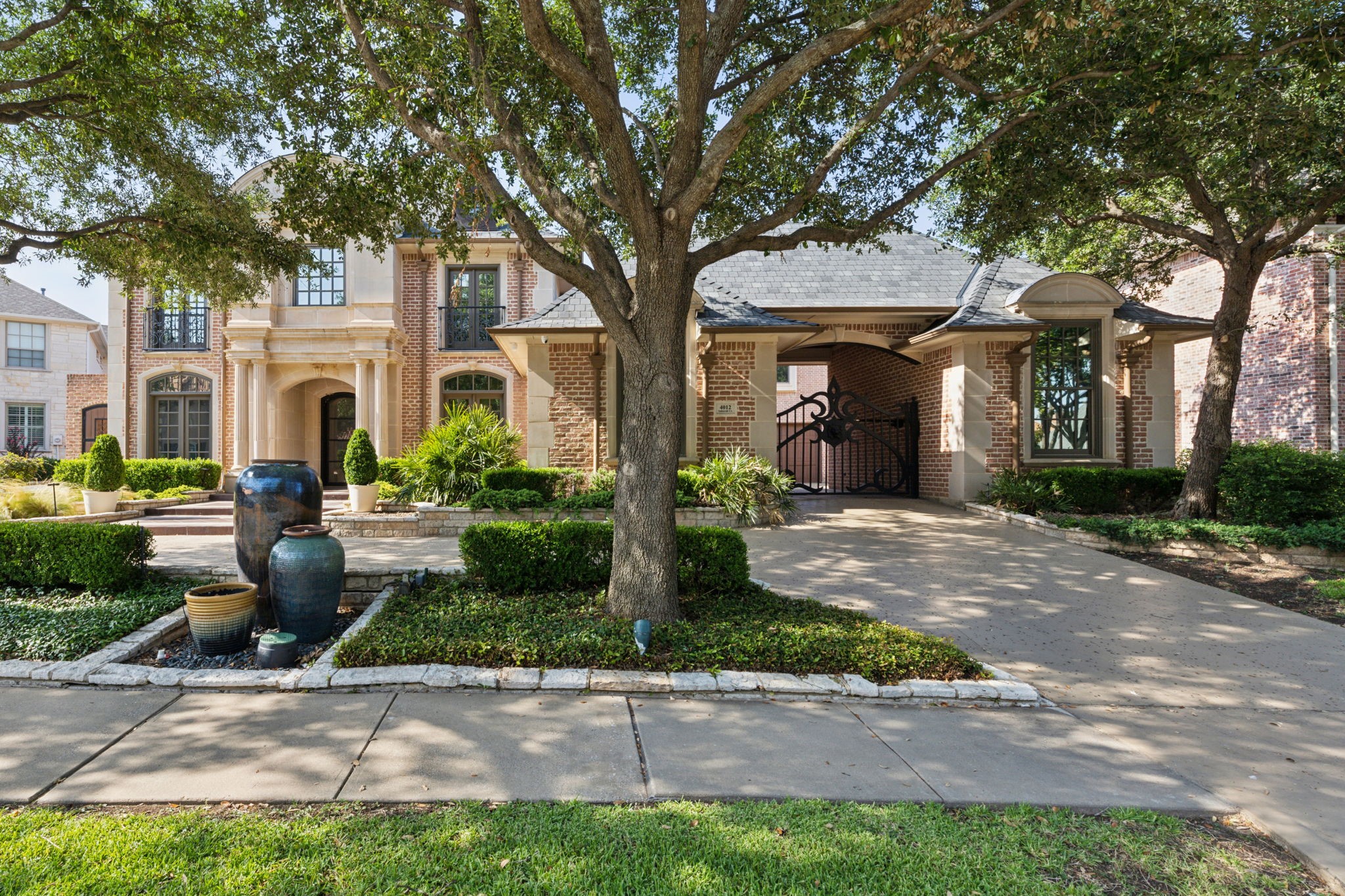 4012 Sahara Court