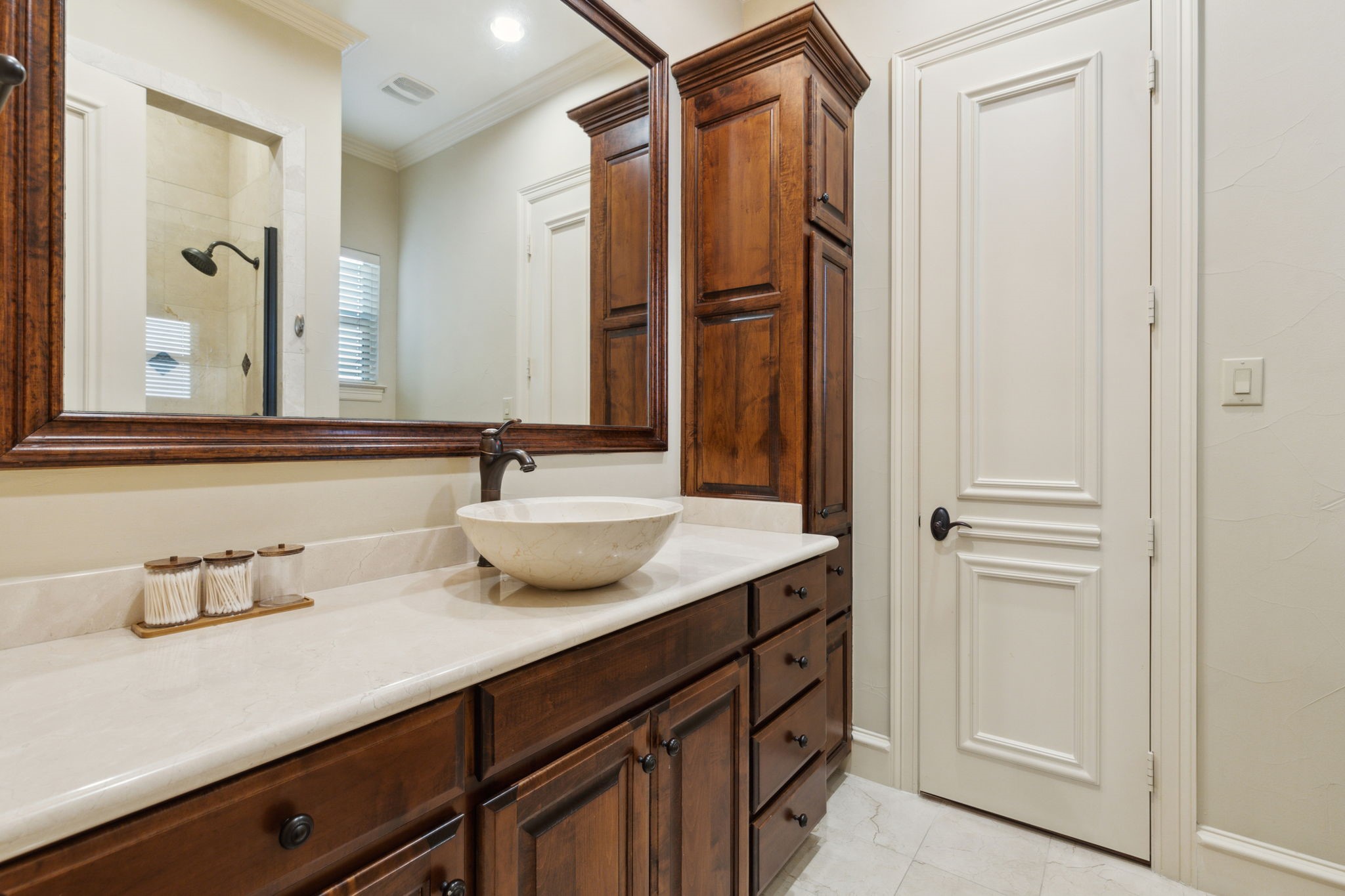4012 Sahara Court
