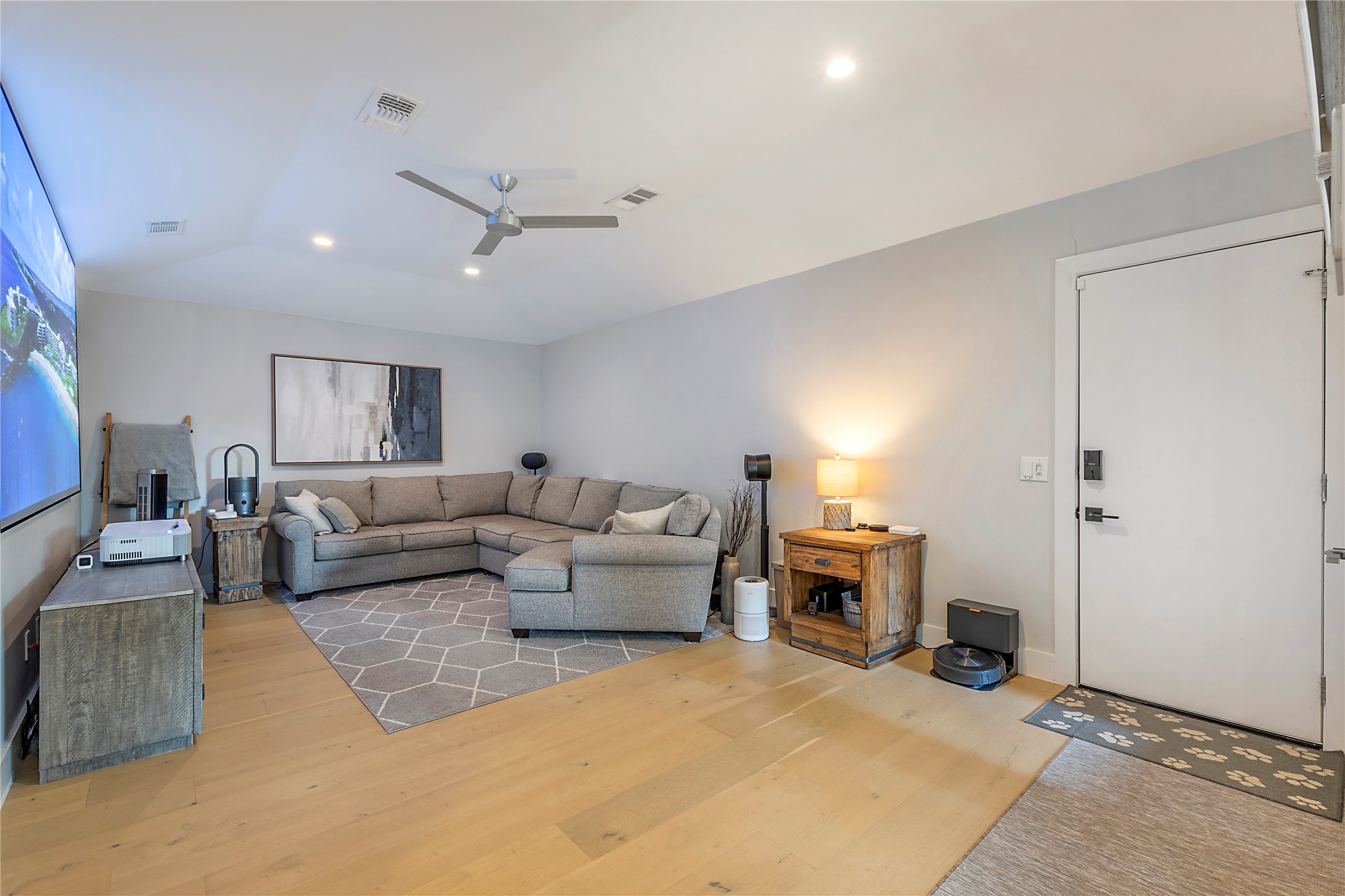 1805 Sandpiper Lane