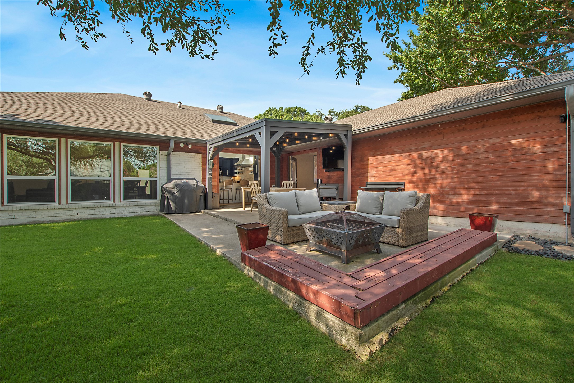 1805 Sandpiper Lane