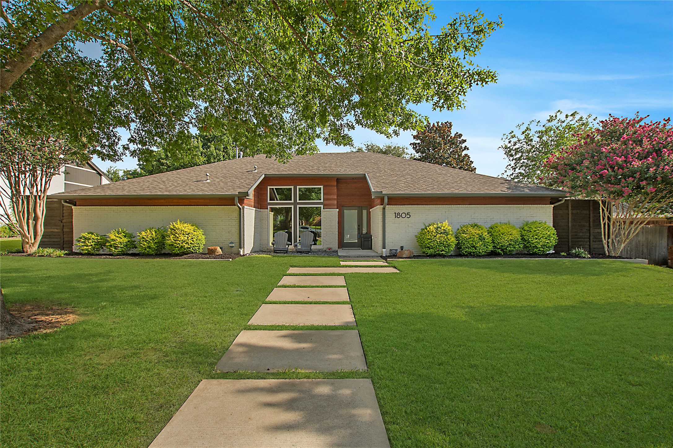 1805 Sandpiper Lane