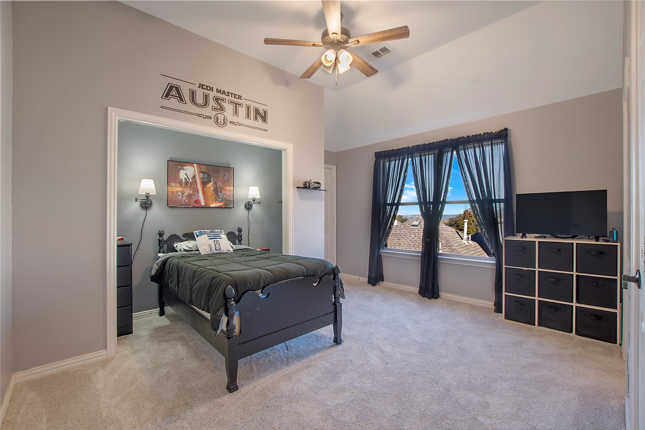 1370 Pebble Hills Drive