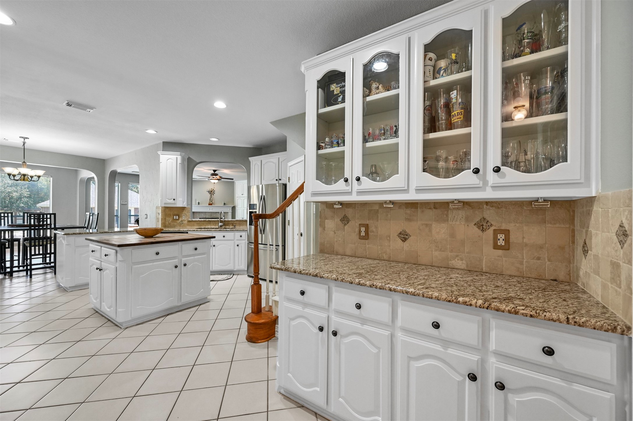 1808 Redwing Court