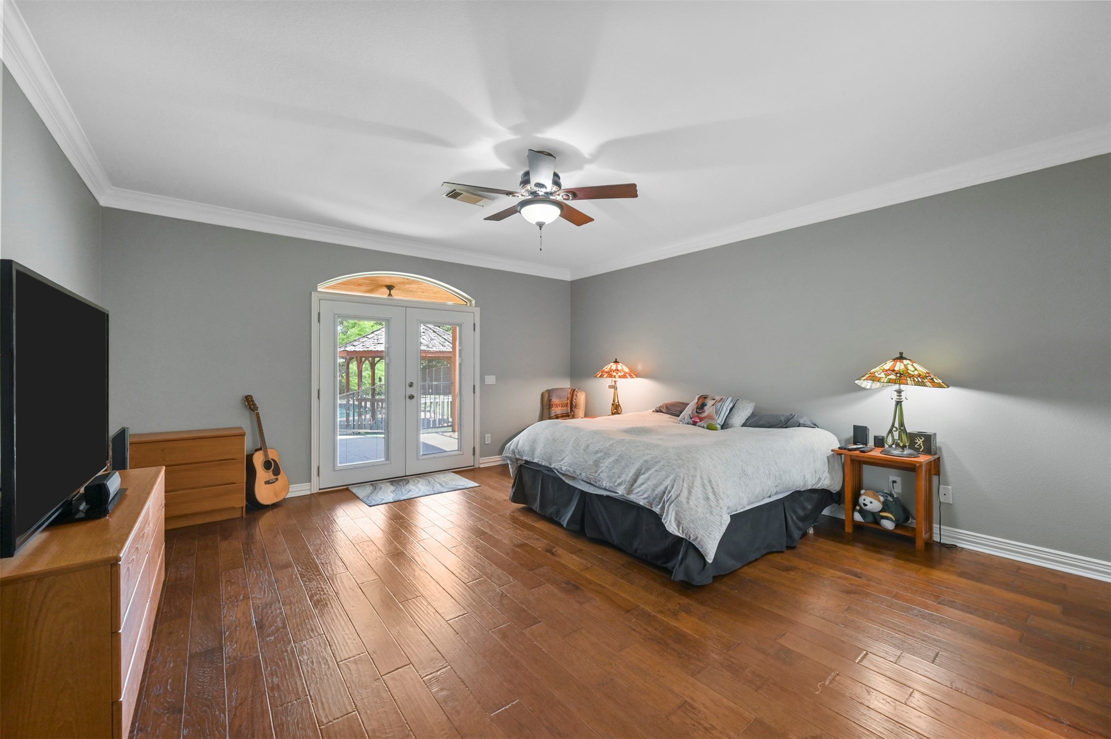 1808 Redwing Court