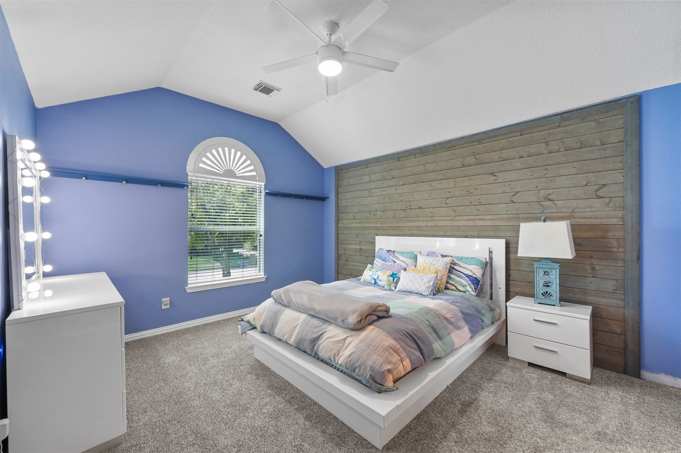 1808 Redwing Court