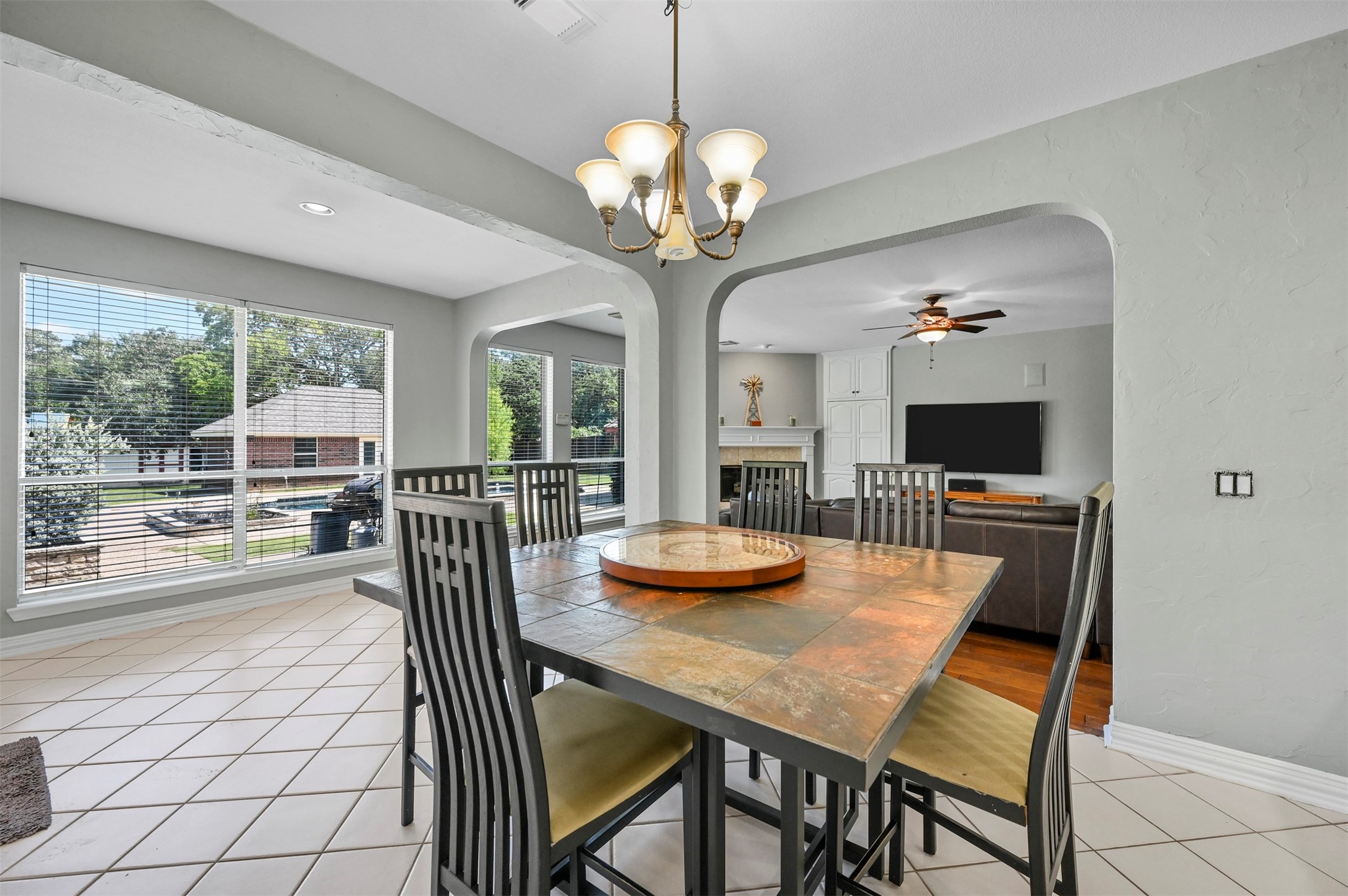 1808 Redwing Court
