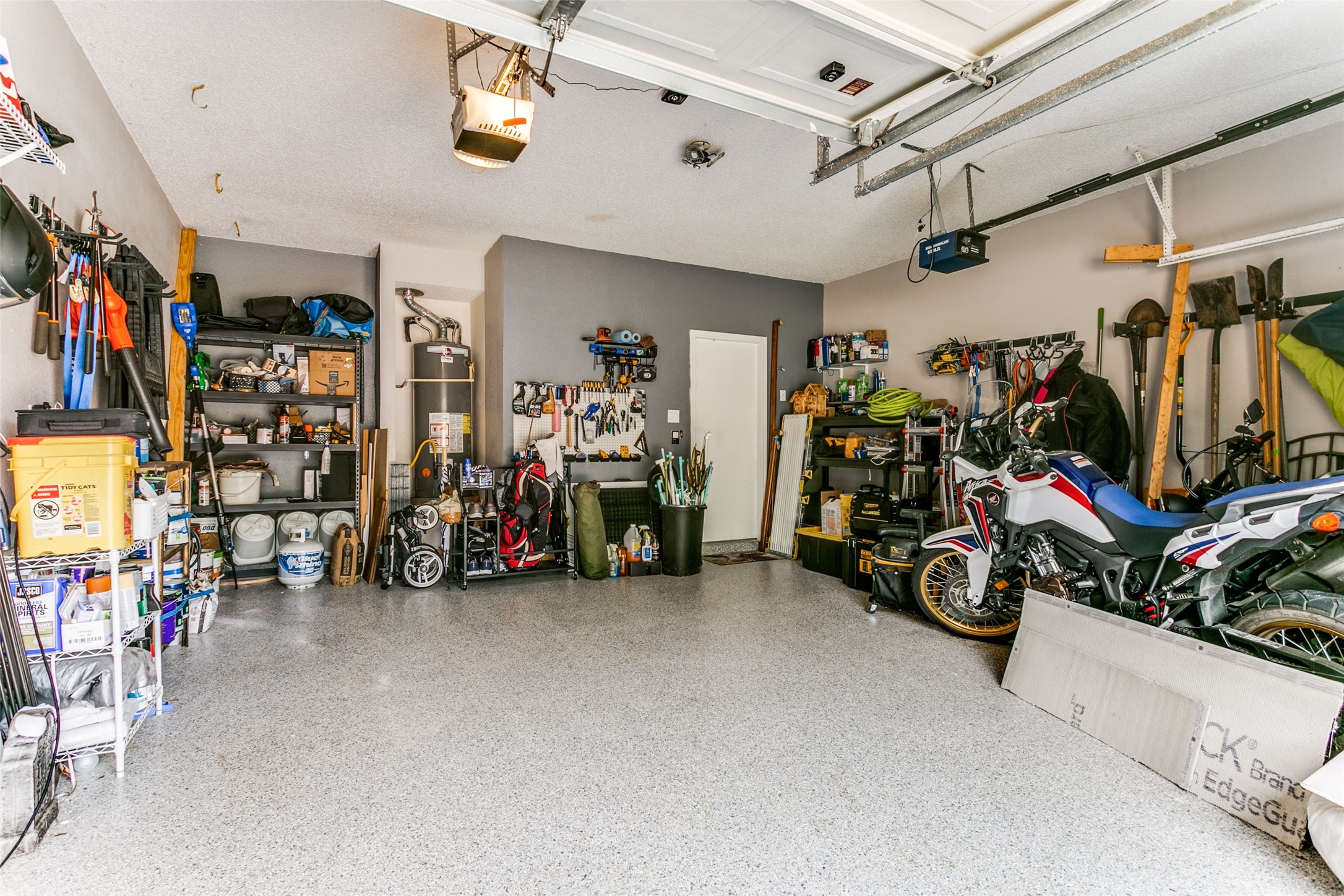 2208 Ellis Drive