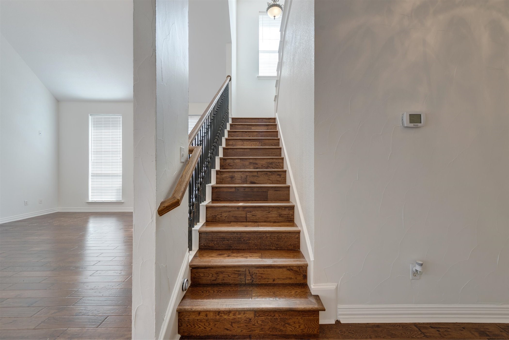 1404 Clearwater Court