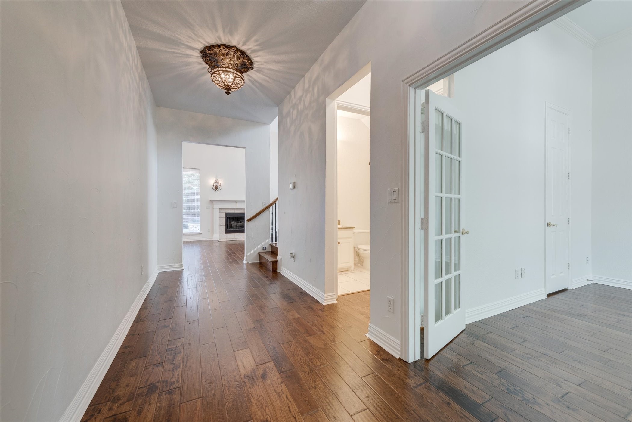 1404 Clearwater Court