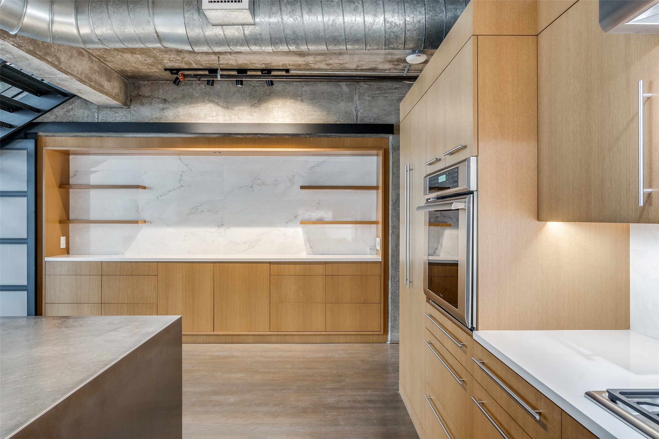 1999 Mckinney Avenue 803