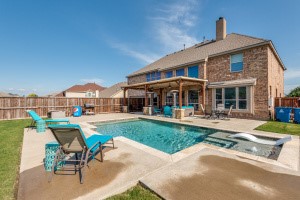 808 Trailwood Drive