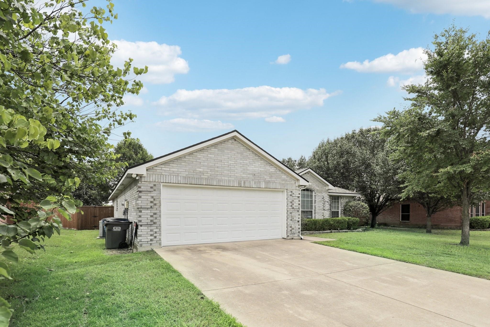 1113 Cedar Lake Court