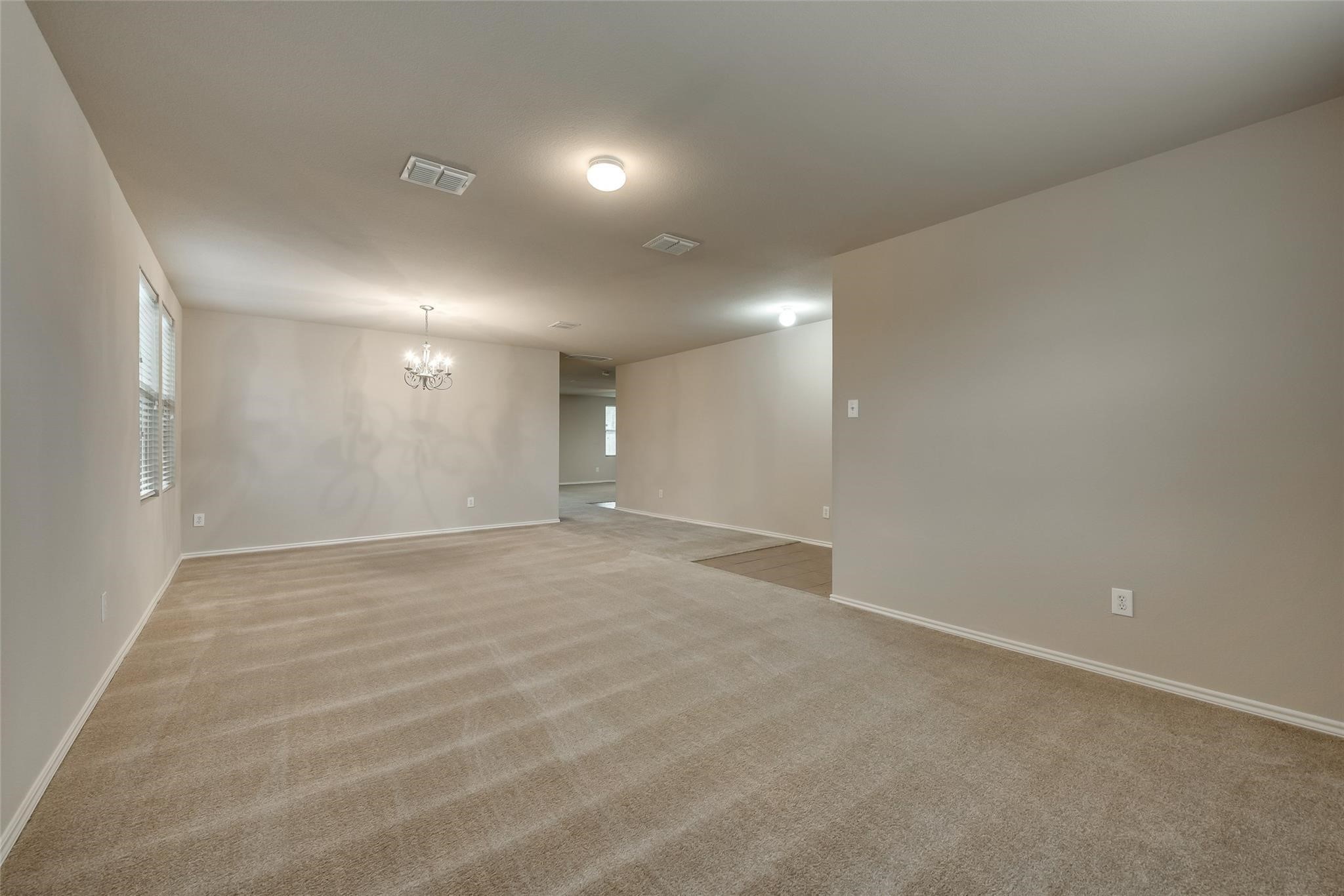 9112 Penny Lane