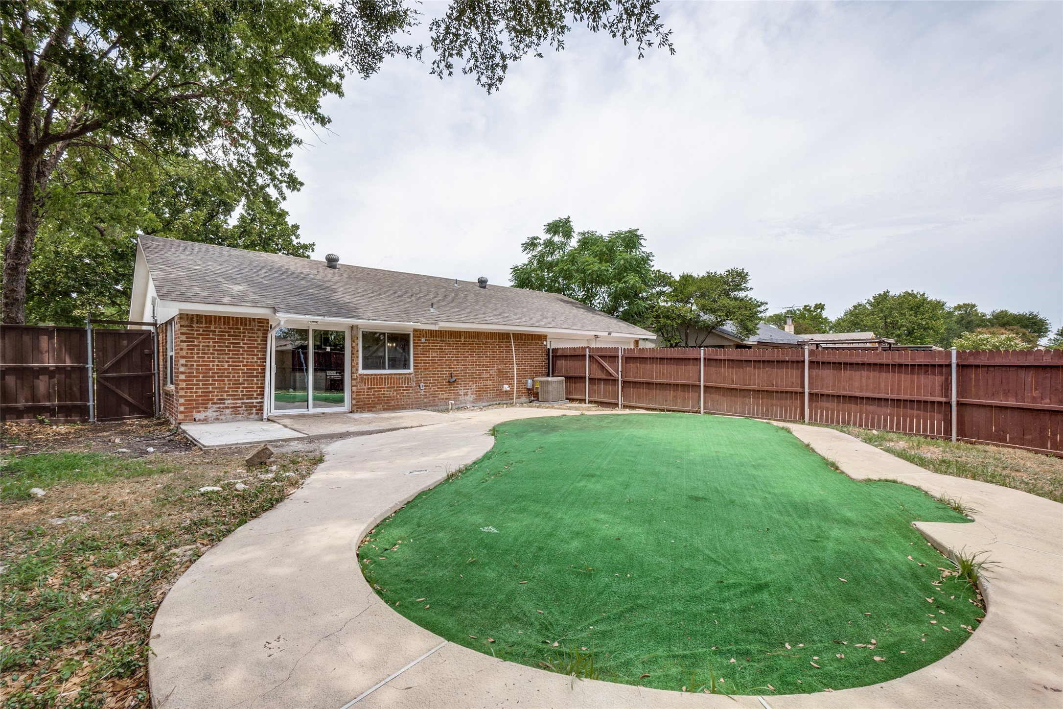 1904 Richland Drive