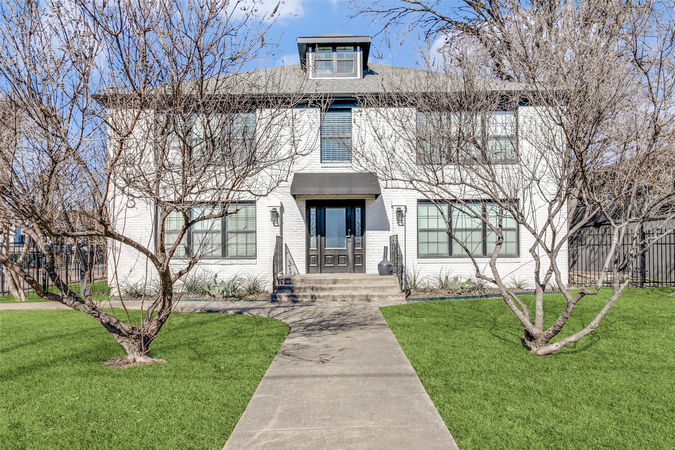 5003 Bryan Street 6