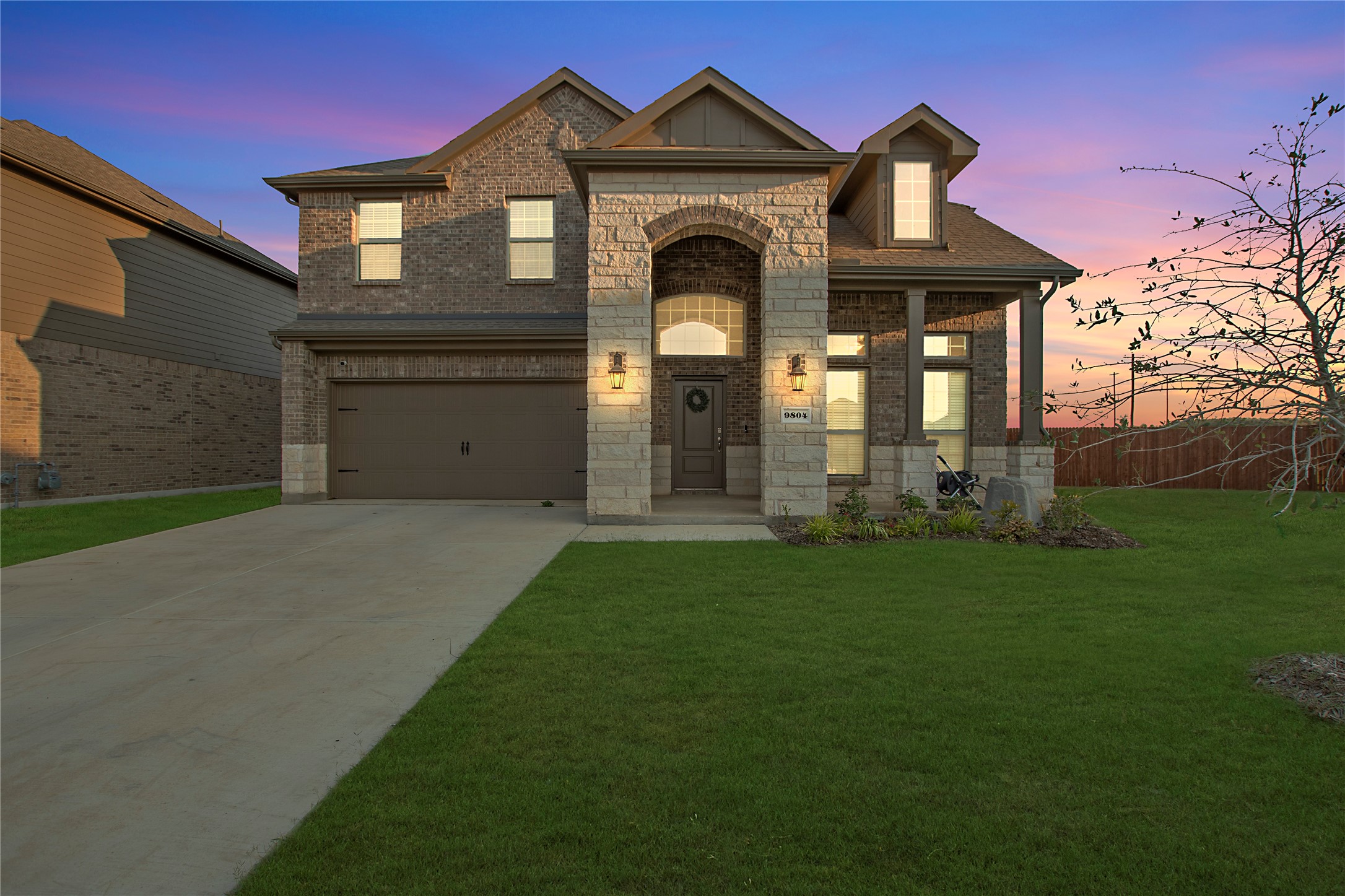 9804 Fall Brook