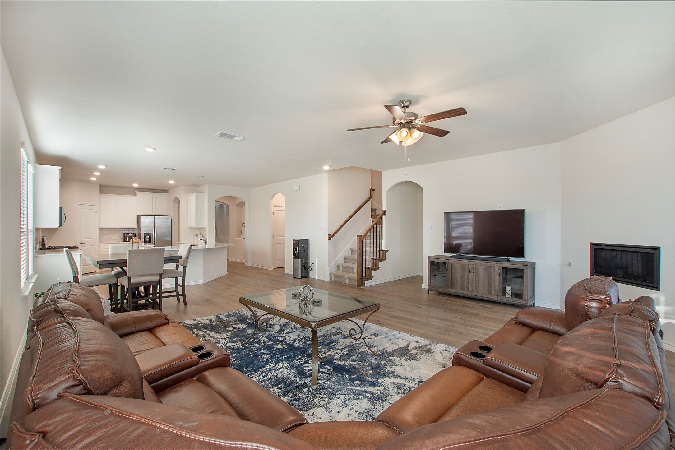 9804 Fall Brook