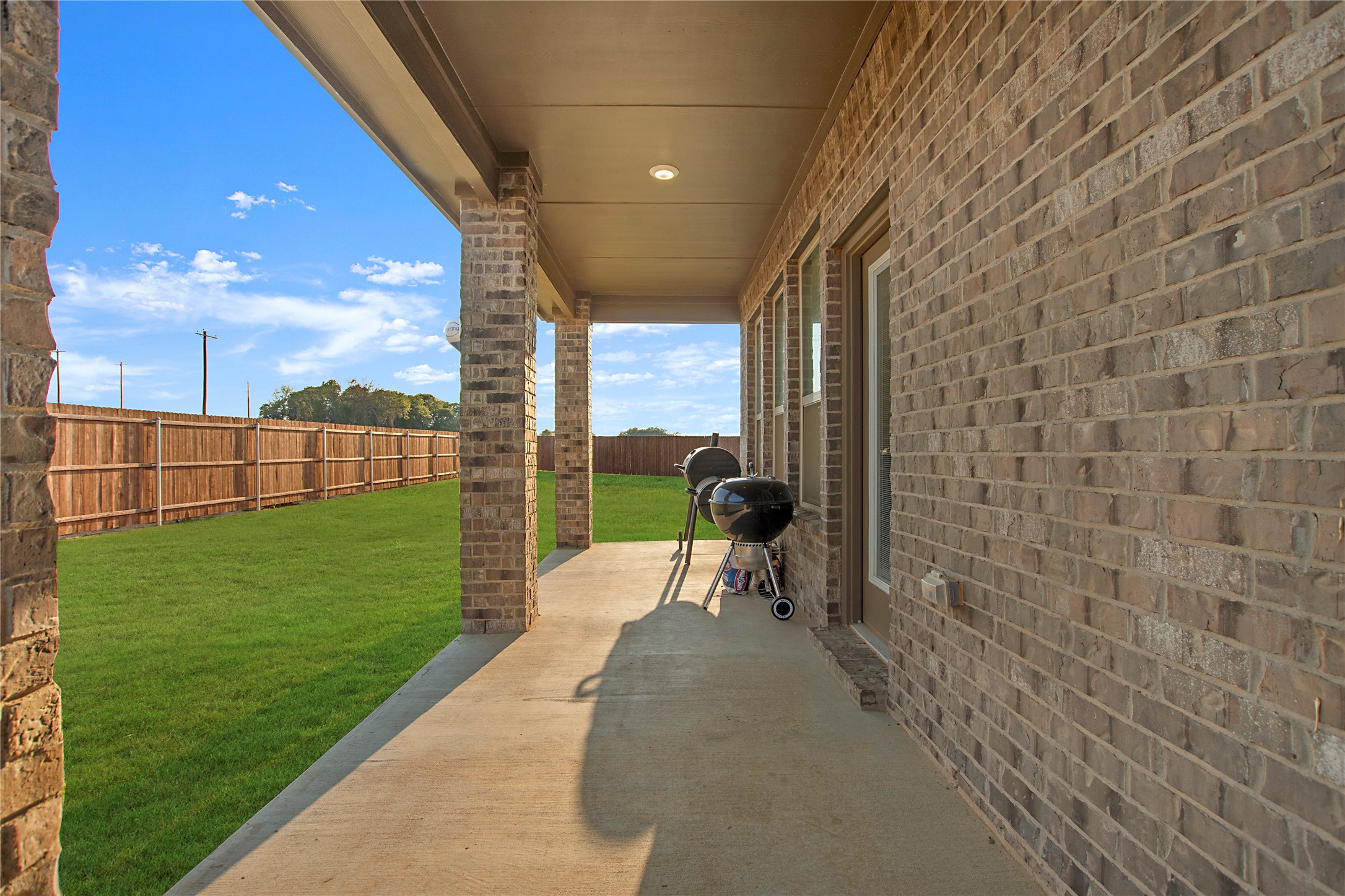 9804 Fall Brook