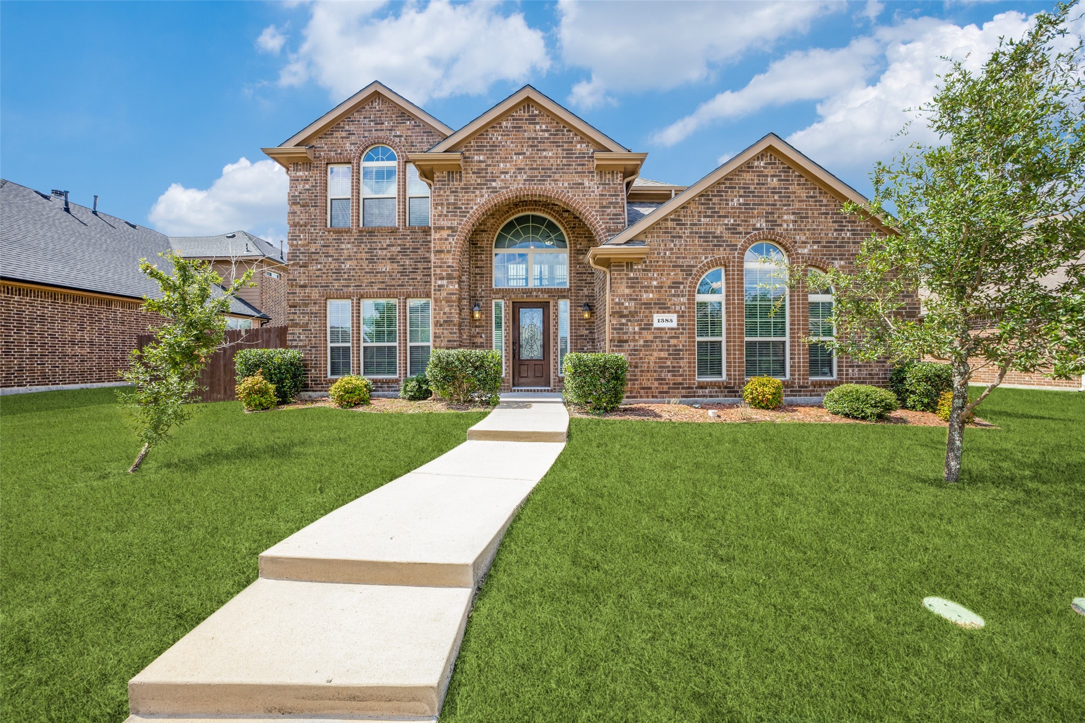 1385 White Water Lane