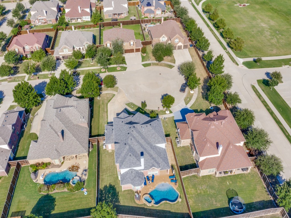 10366 Castello Court