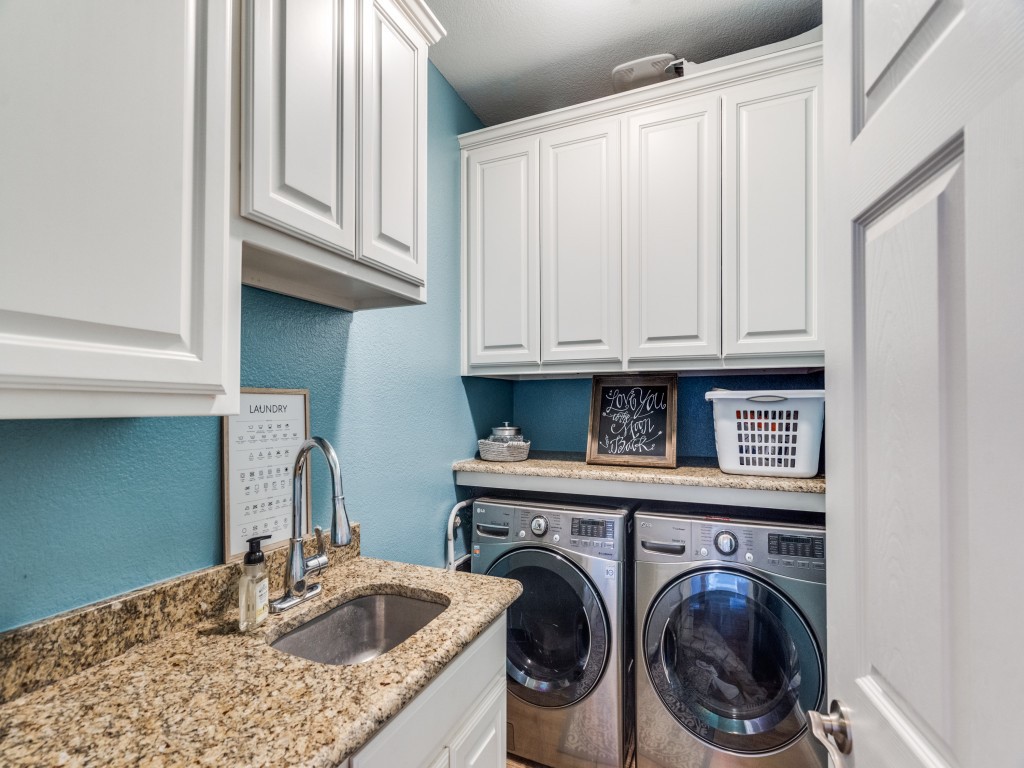 10366 Castello Court