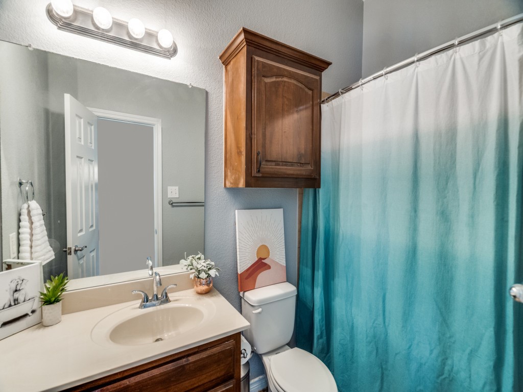 10366 Castello Court