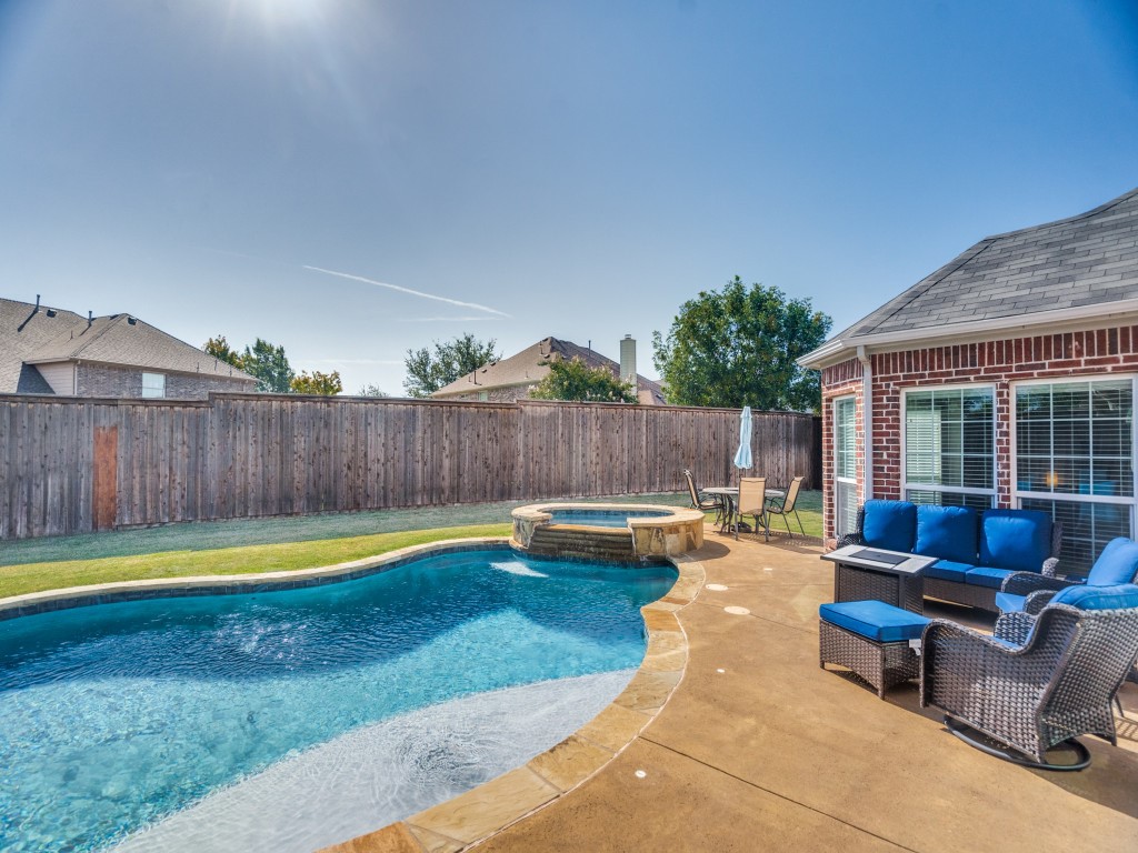 10366 Castello Court