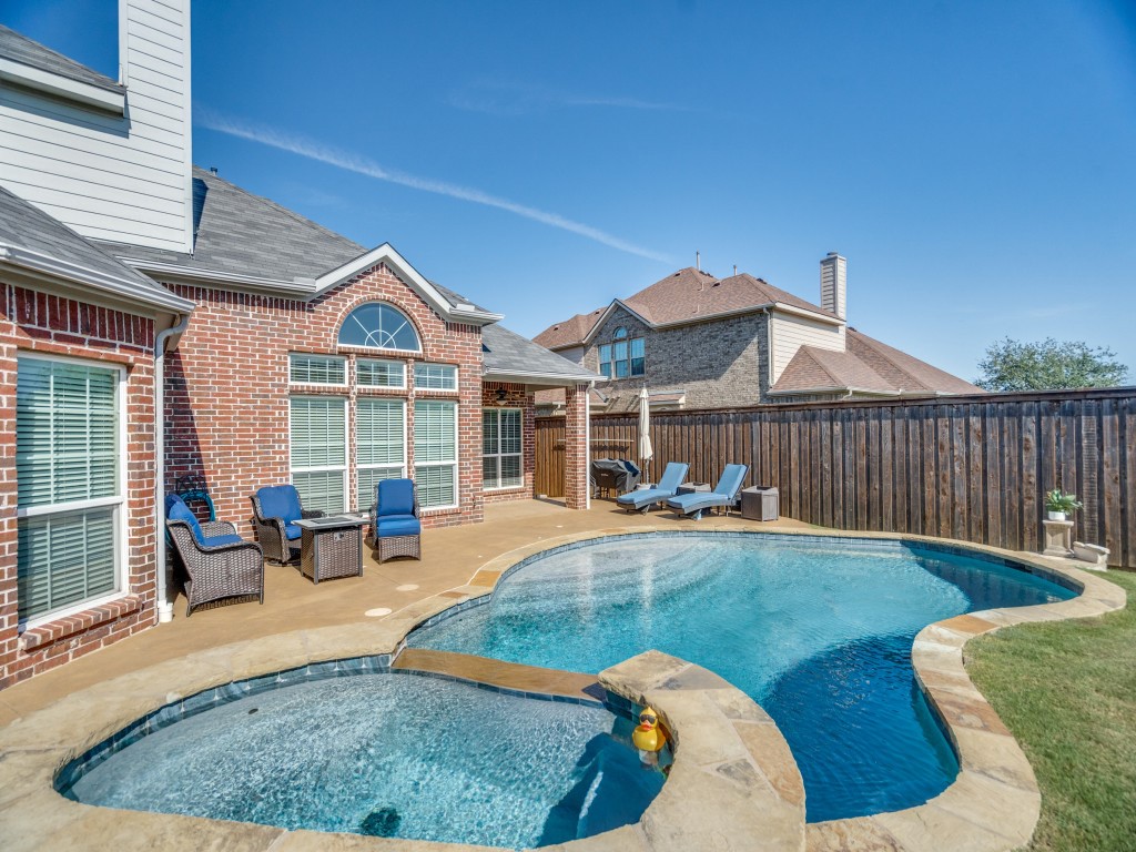 10366 Castello Court