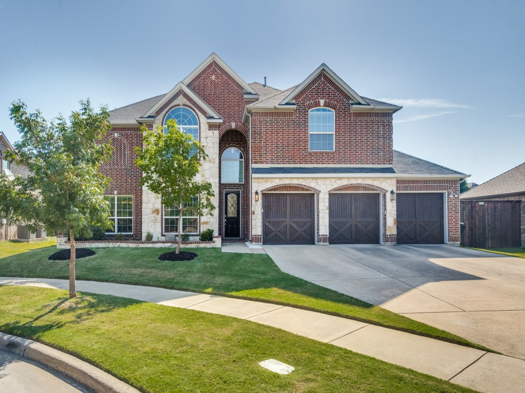 10366 Castello Court