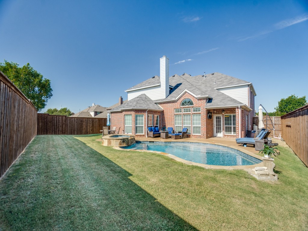 10366 Castello Court