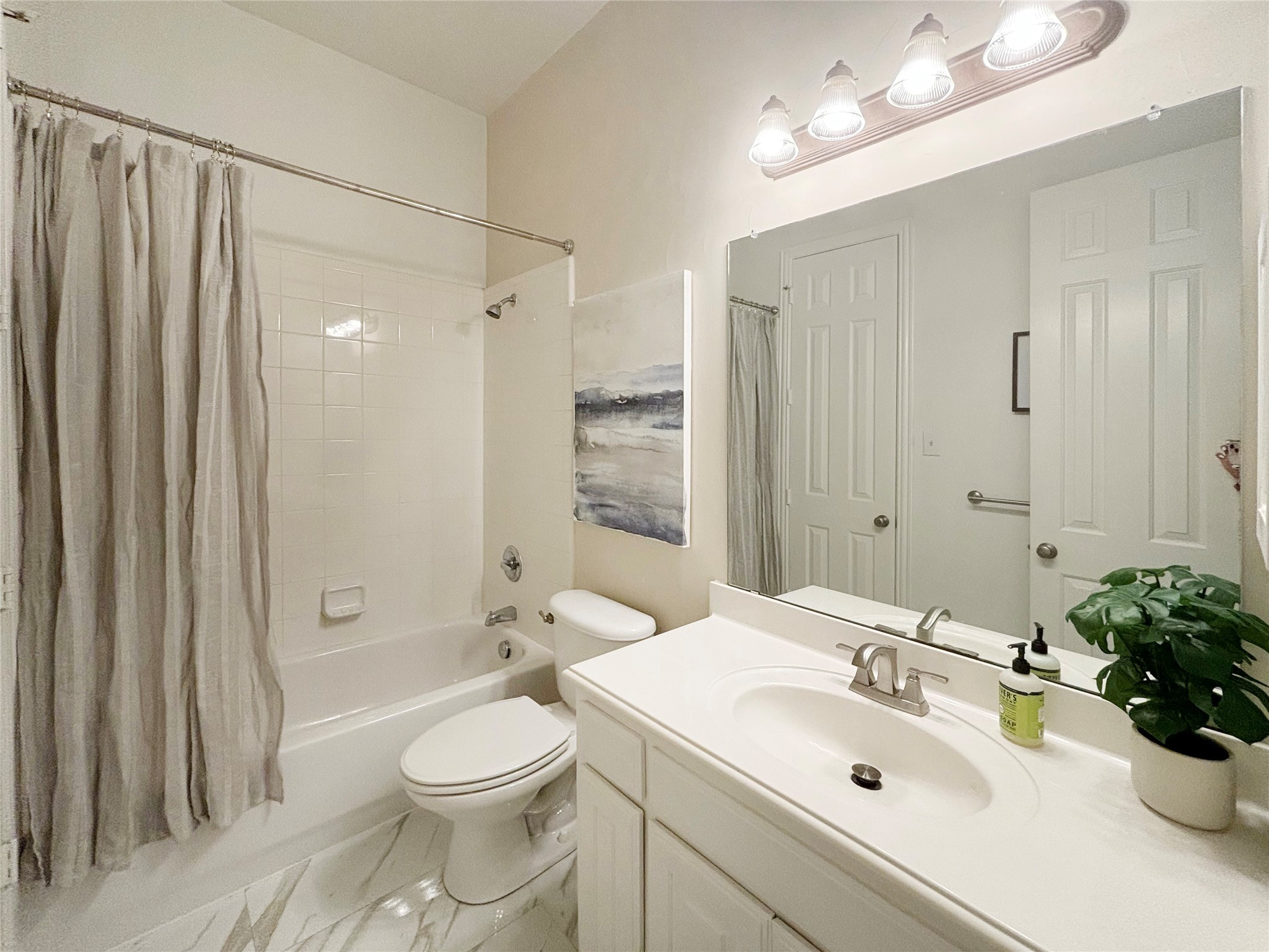 3208 Forestbrook Drive