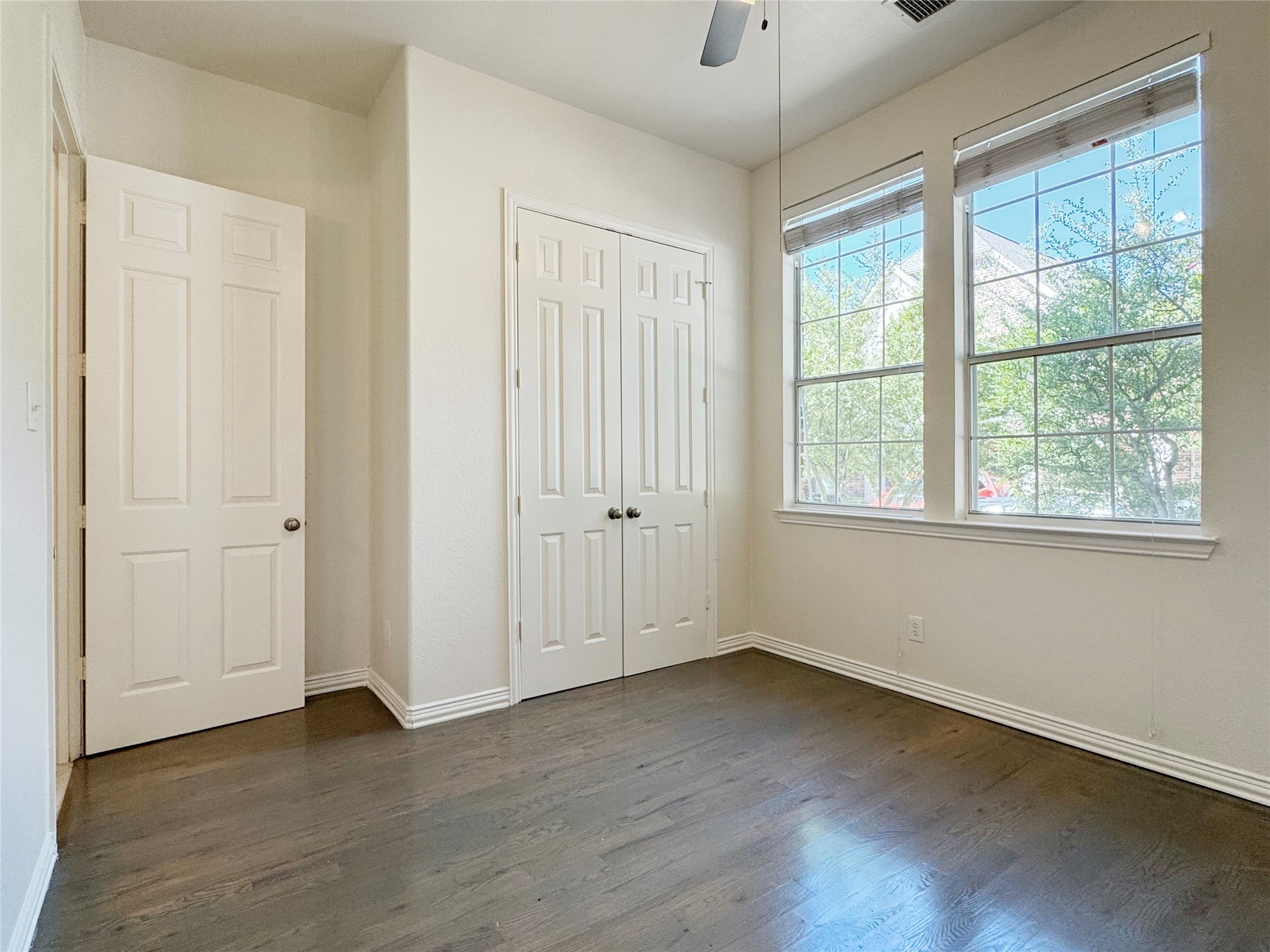 3208 Forestbrook Drive