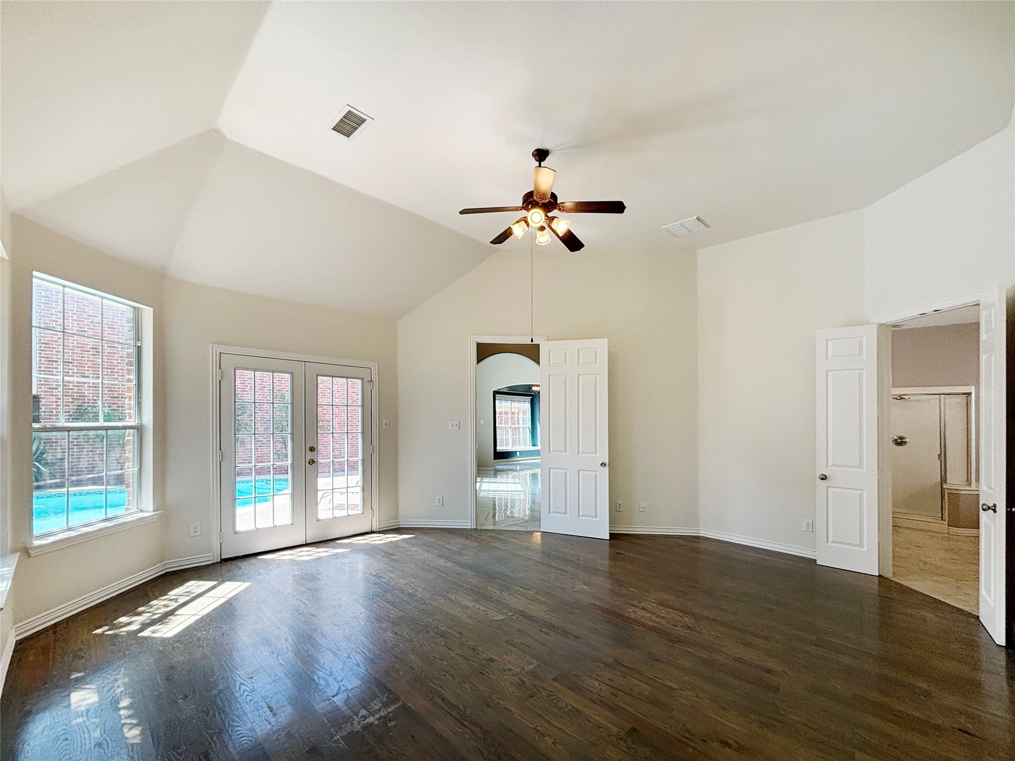 3208 Forestbrook Drive