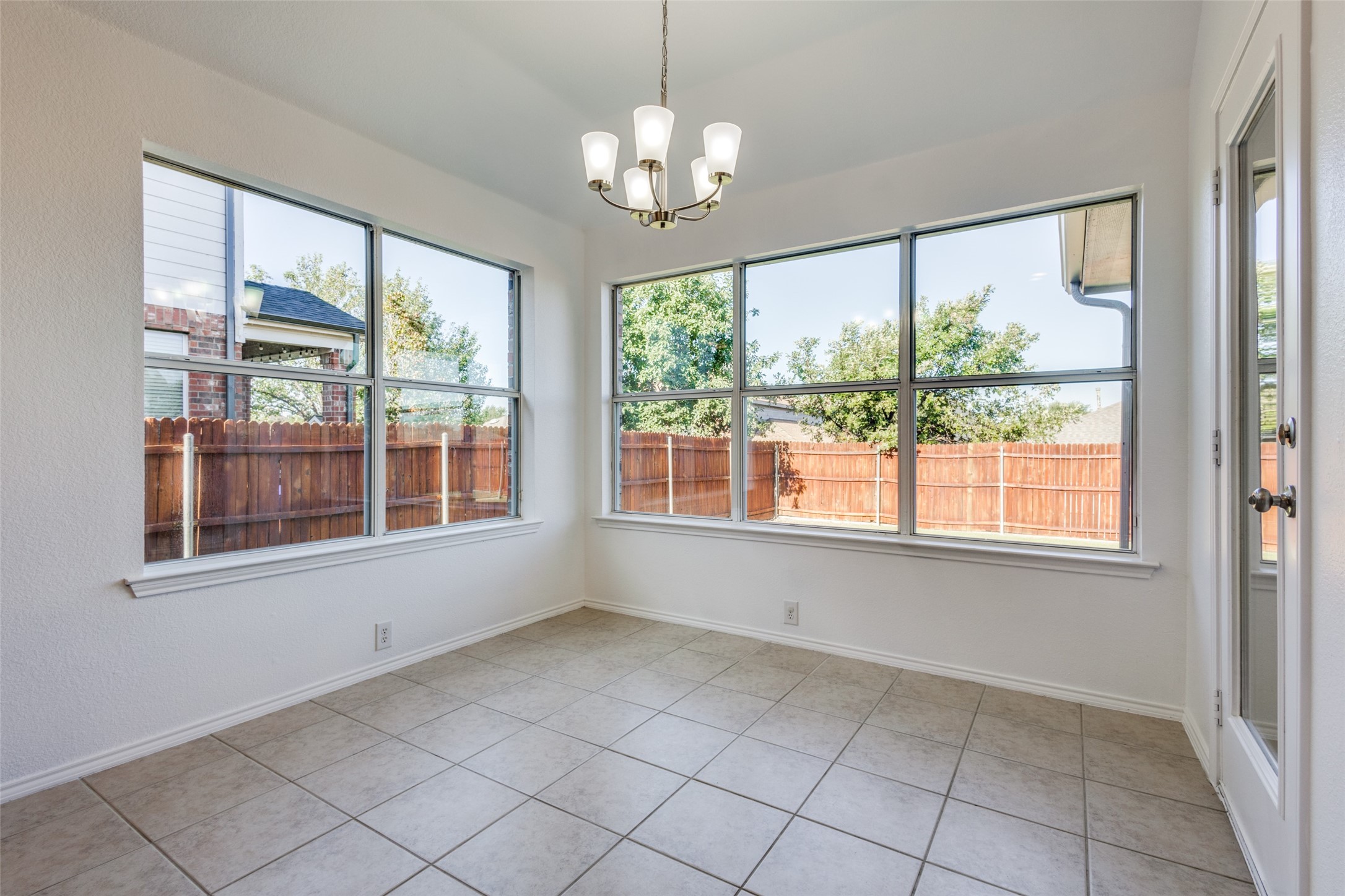 2736 Stallion Drive