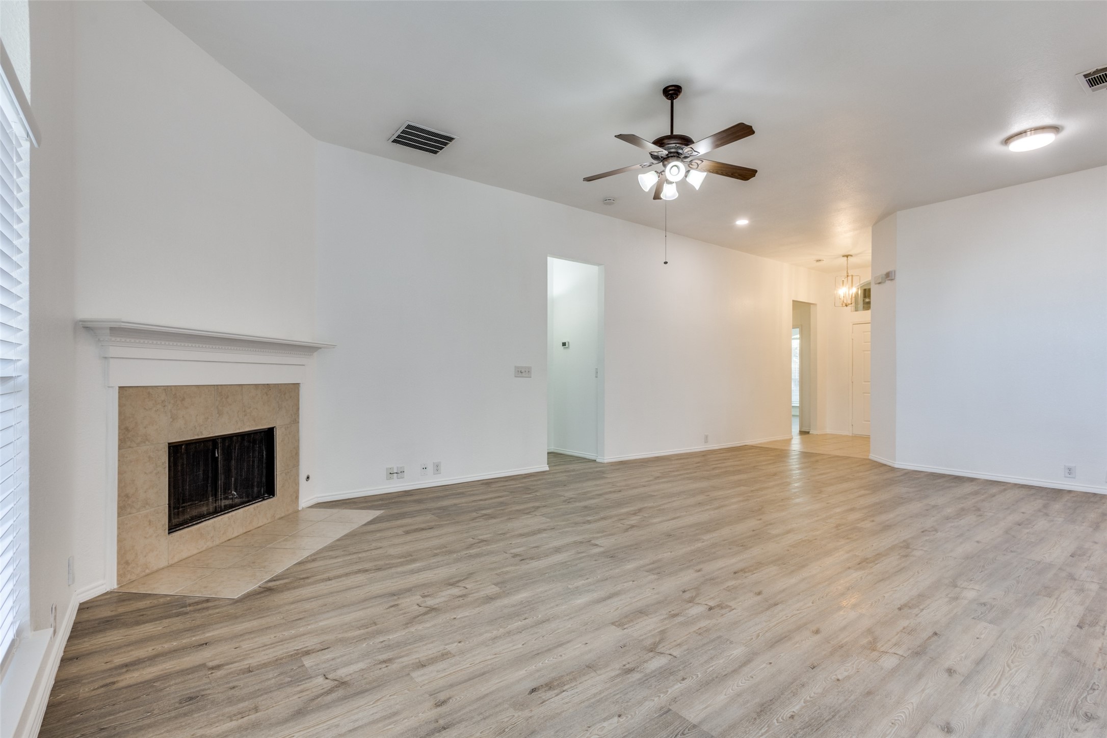 2736 Stallion Drive
