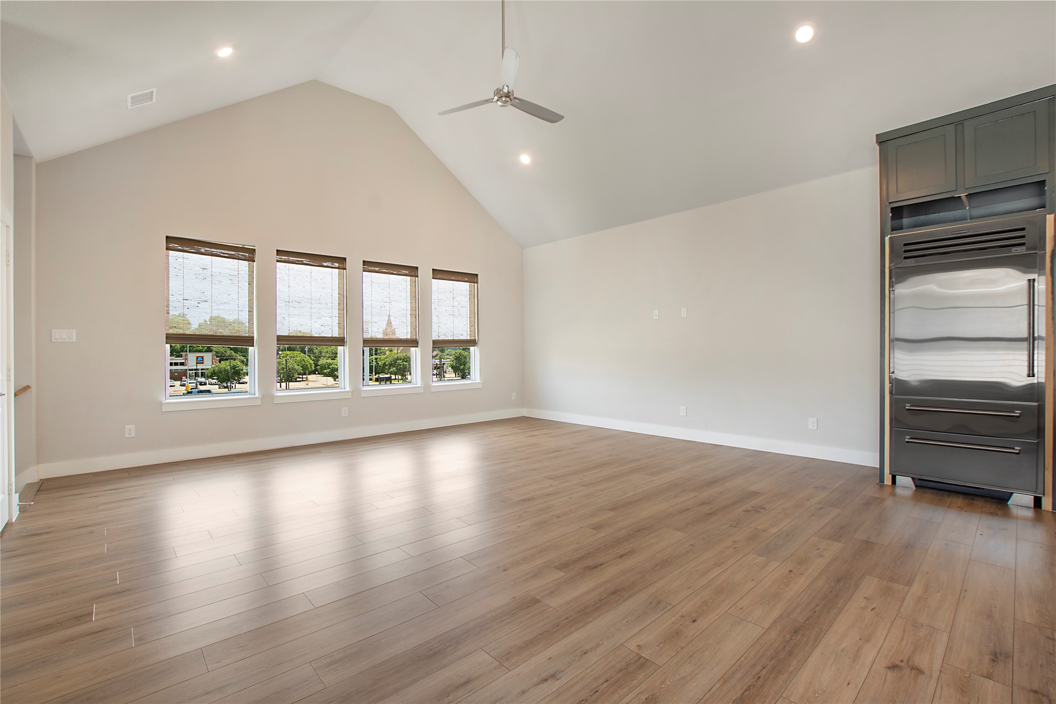 1005 Cavour Place
