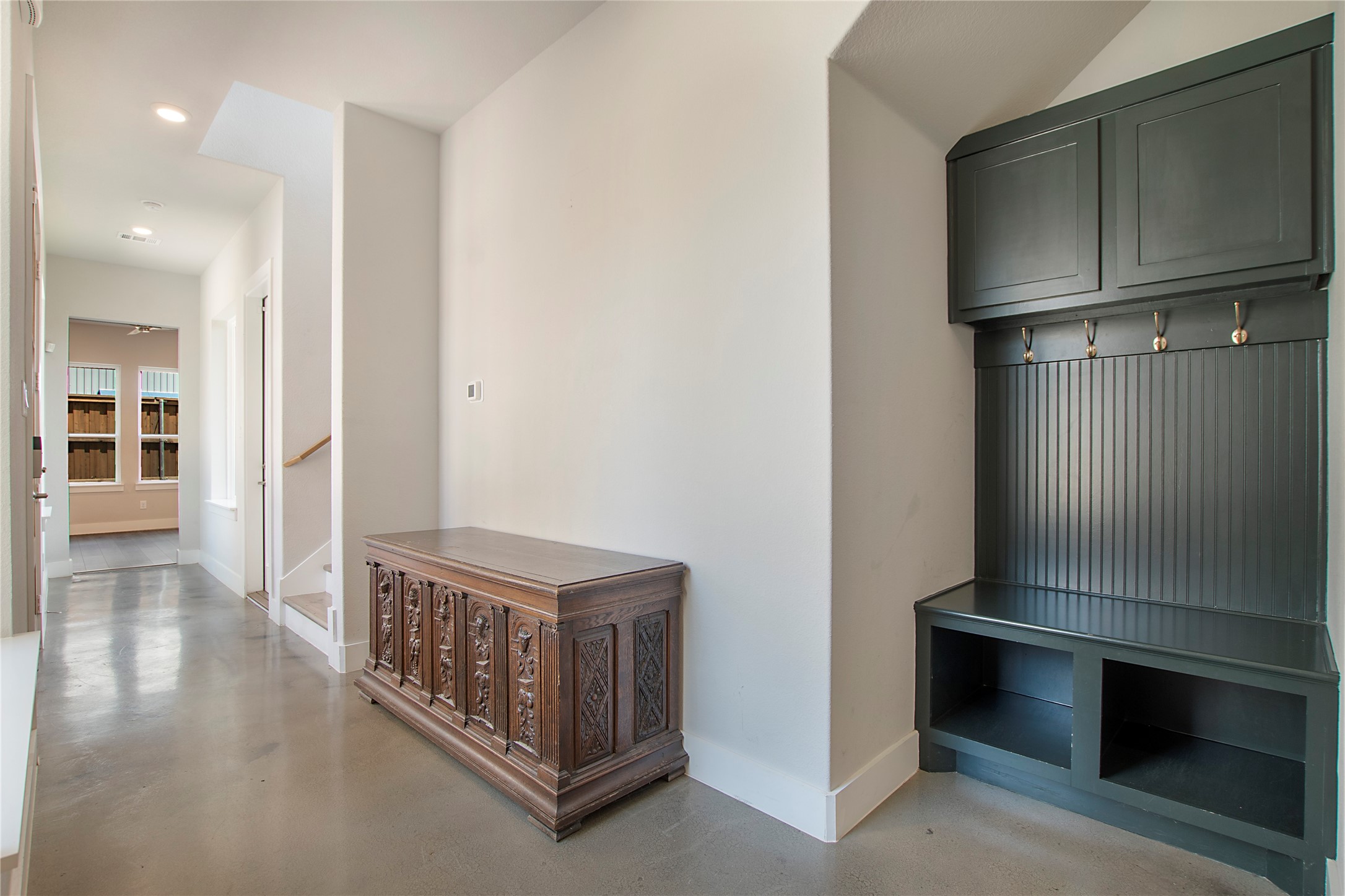 1005 Cavour Place