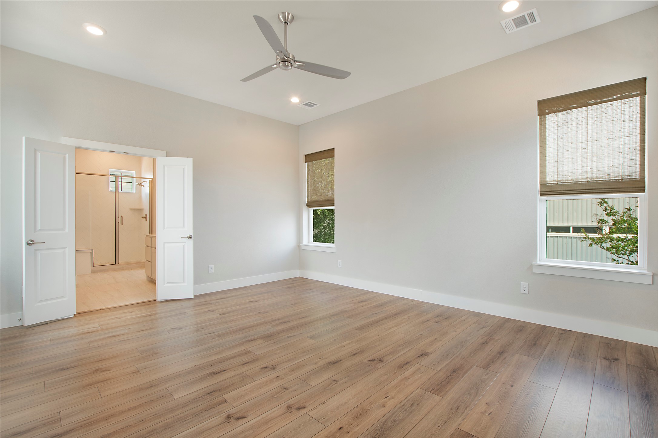 1005 Cavour Place