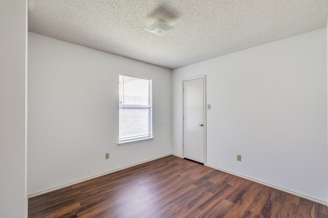 5520 Creekridge