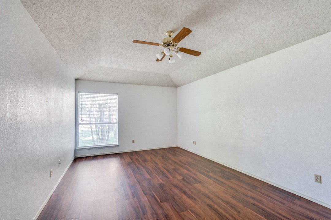 5520 Creekridge