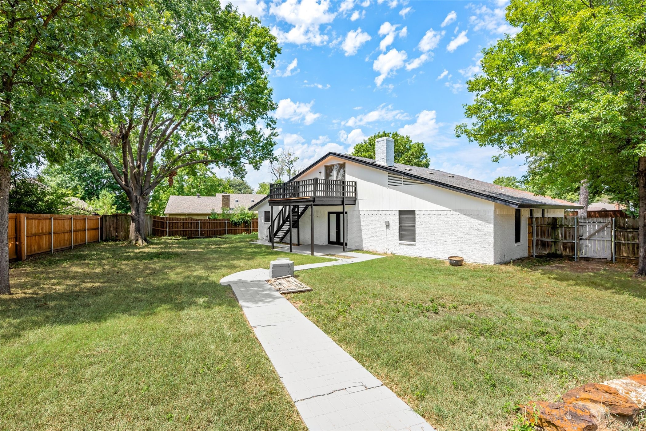 8800 Chilton Court