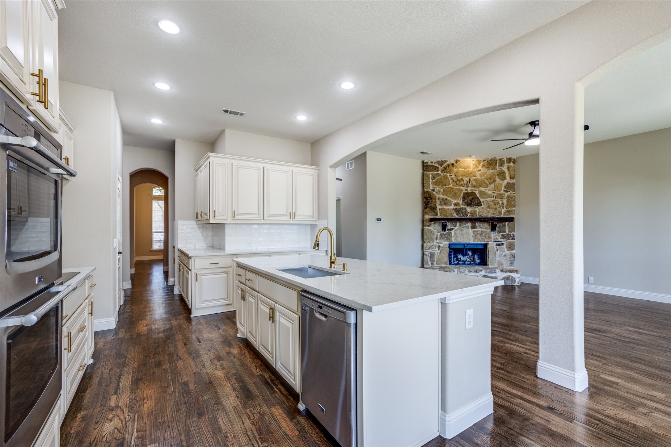 7170 County Road 1218