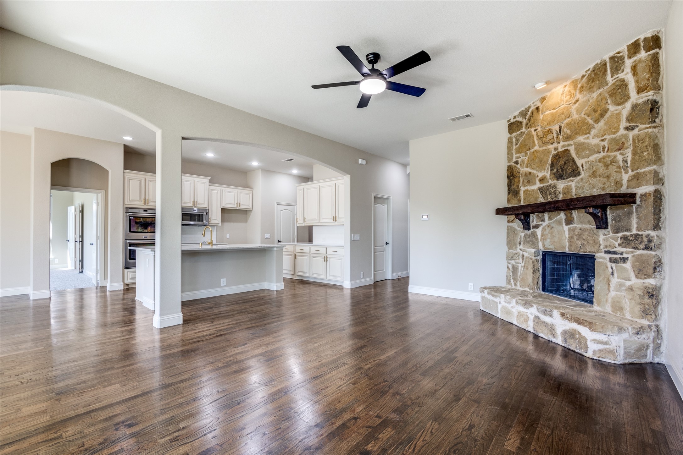 7170 County Road 1218