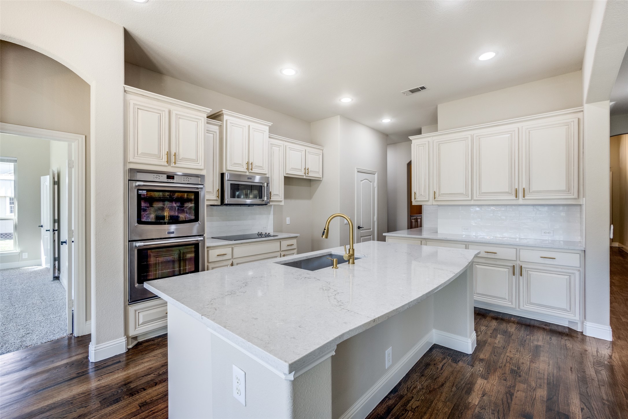 7170 County Road 1218