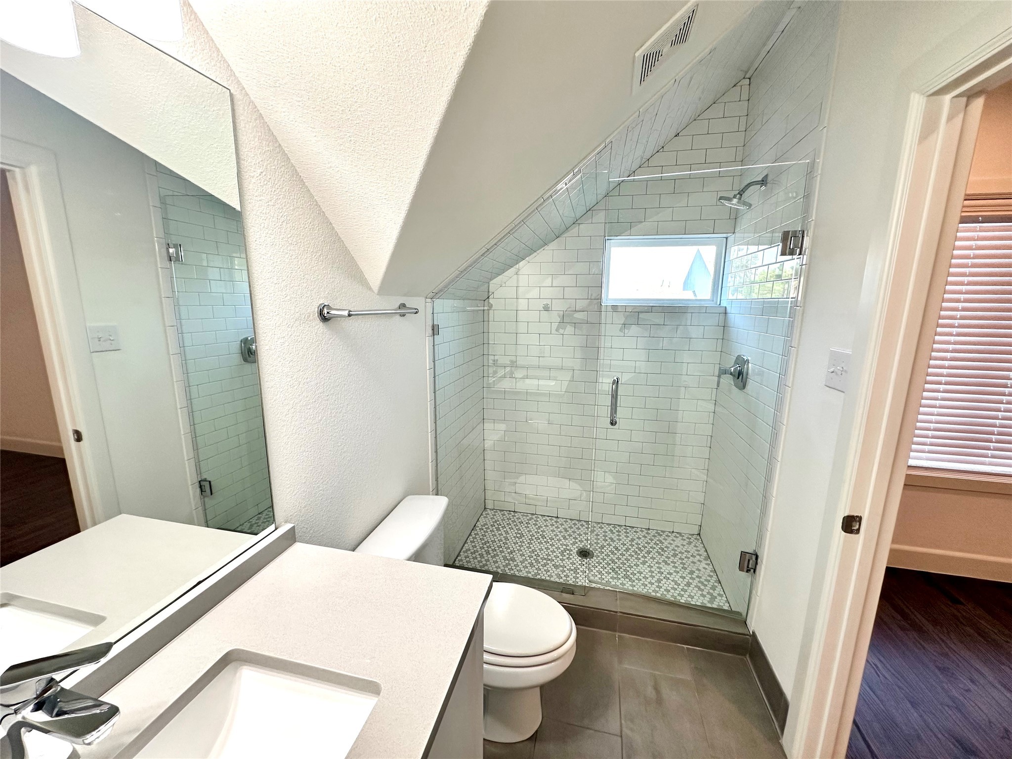 3241 Rosedale Avenue 8