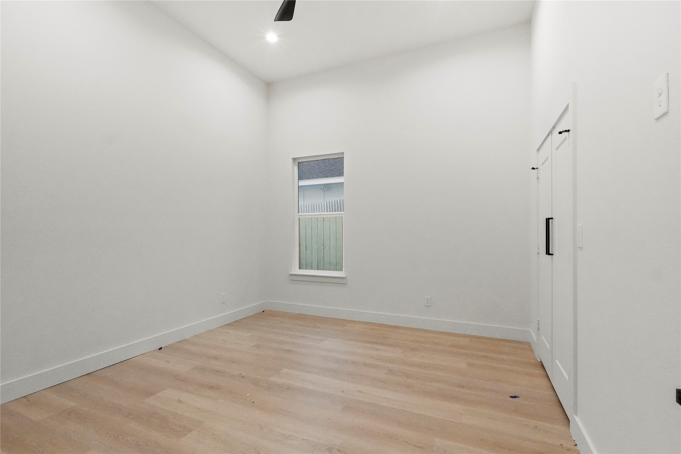 515 Dubois Avenue
